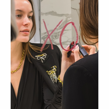 Load image into Gallery viewer, ESTRELA Accessories - Brooch on model