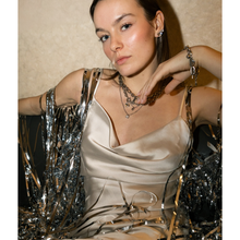 Load image into Gallery viewer, ESTRELA JEWELLERY NEW YEAR'S EVE LOOK