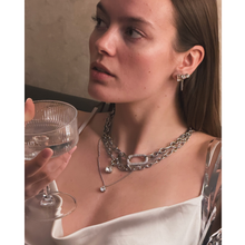 Charger l'image dans la galerie, MIRAZ, OPHELIE, CLEA Necklaces Silver on model