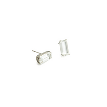Charger l'image dans la galerie, SOLANGE Stud Earrings Silver