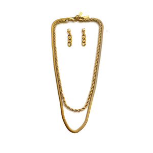 AVERIE gold jewelry set - necklaces and earrings